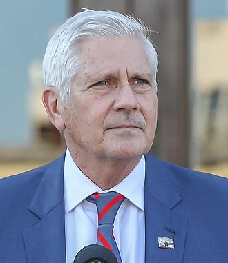 Bruce Blakeman height profile photo