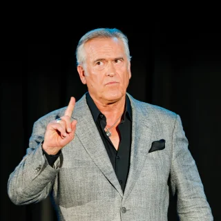 Bruce Campbell height profile photo