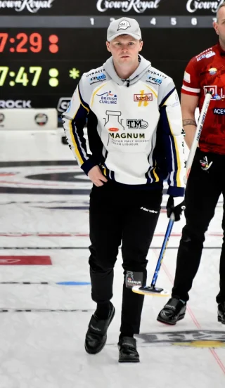 Bruce Mouat height profile photo