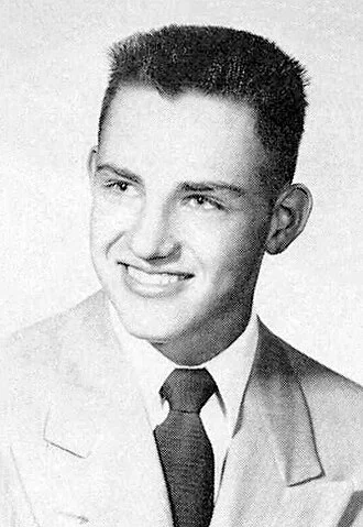 Bruce W. Klunder height profile photo