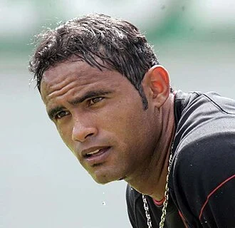 Bruno (footballer, born 1984) height profile photo