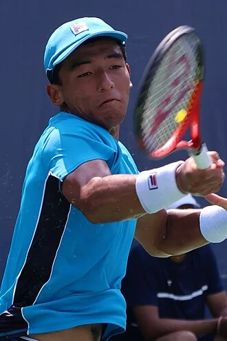 Bruno Kuzuhara height profile photo