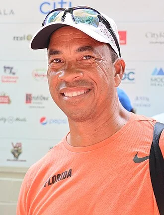 Bryan Shelton height profile photo