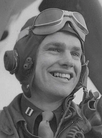 Bud Anderson height profile photo