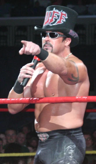 Buff Bagwell height profile photo