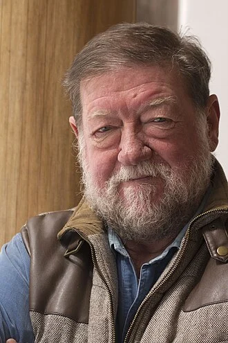 C. W. Nicol height profile photo