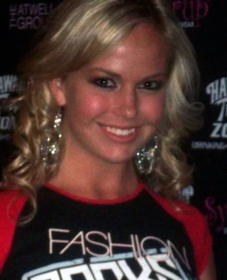 Caitlin Upton height profile photo