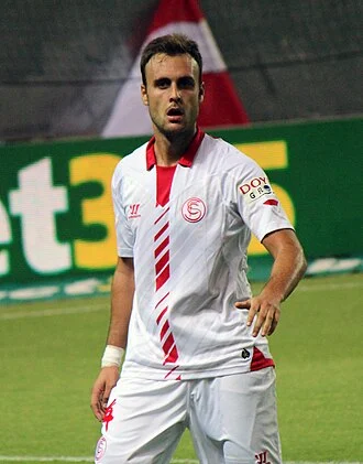 Cala (footballer, born 1989) height profile photo