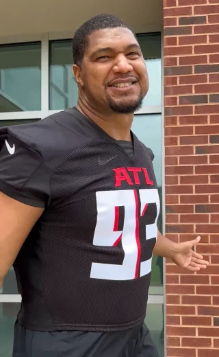 Calais Campbell height profile photo