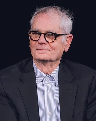 Caleb Deschanel height profile photo