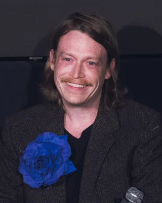 Caleb Landry Jones height profile photo