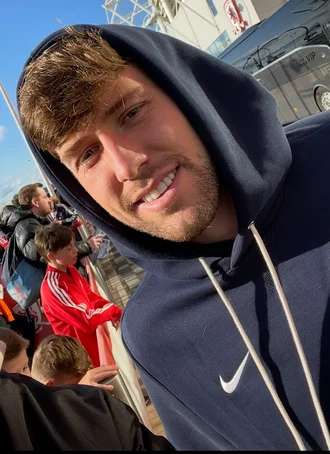 Callum Lang height profile photo
