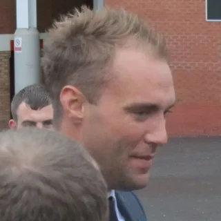 Calum Best height profile photo