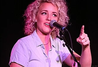 Cam (singer) height profile photo