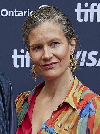 Camille (French singer) height profile photo