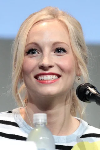 Candice King height profile photo