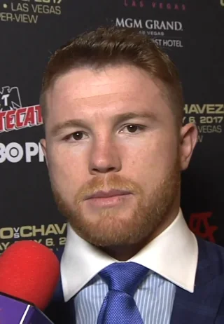 Canelo Álvarez height profile photo