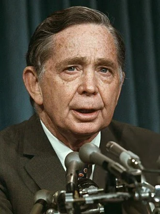 Carl Albert height profile photo