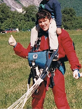 Carl Boenish height profile photo