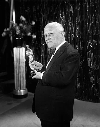 Carl Laemmle height profile photo