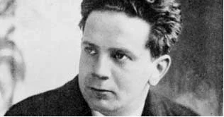 Carl Mayer height profile photo