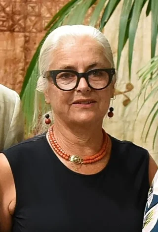Carla van Zon height profile photo