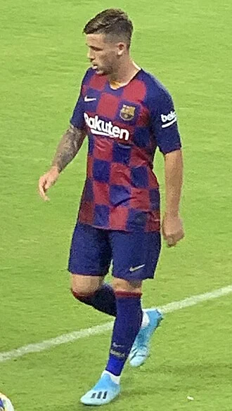 Carles Pérez height profile photo