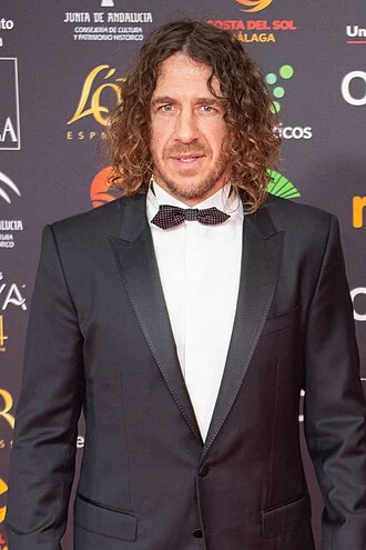 Carles Puyol height profile photo