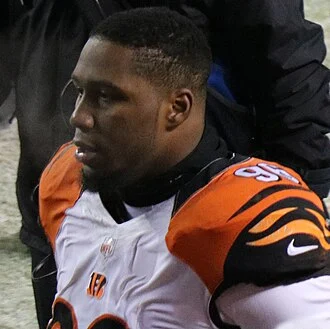 Carlos Dunlap height profile photo