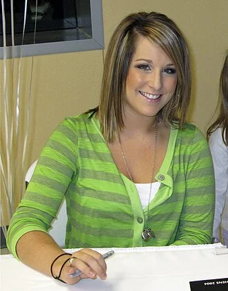 Carly Patterson height profile photo