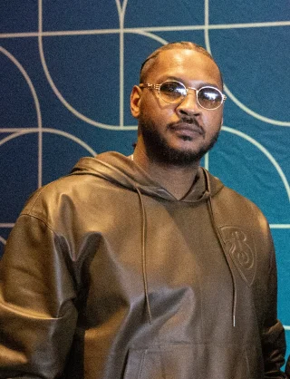 Carmelo Anthony height profile photo