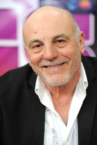 Carmen Argenziano height profile photo