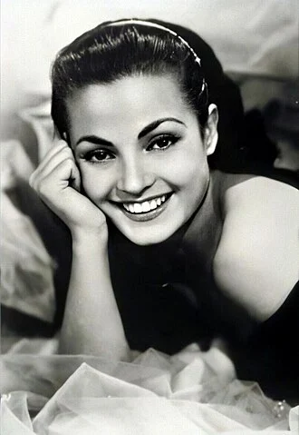 Carmen Sevilla height profile photo
