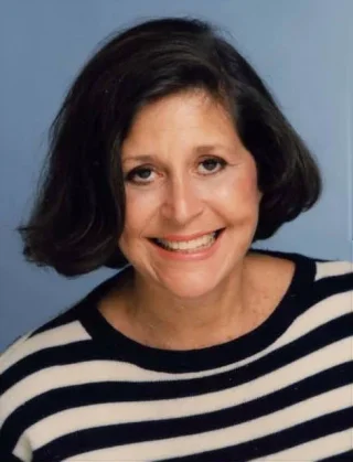 Carol McCain height profile photo