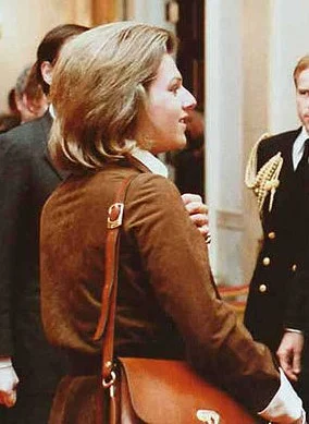 Carol Thatcher height profile photo