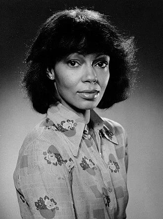 Carole Cole height profile photo