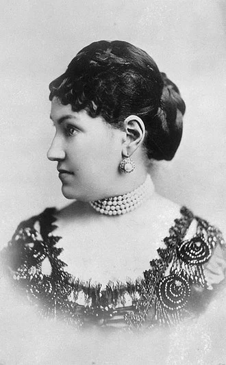Caroline Schermerhorn Astor height profile photo