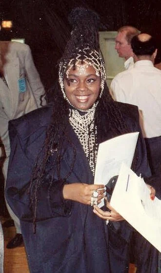 Caron Wheeler height profile photo