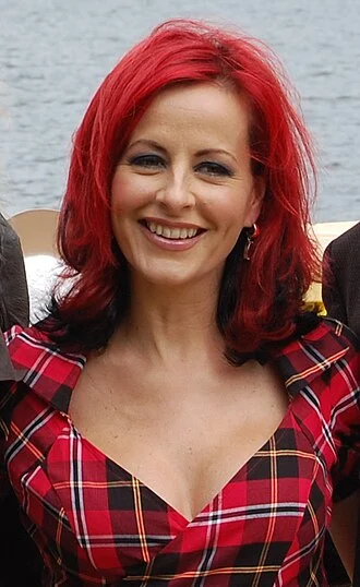 Carrie Grant height profile photo