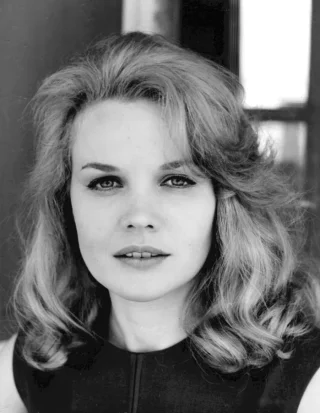 Carroll Baker height profile photo