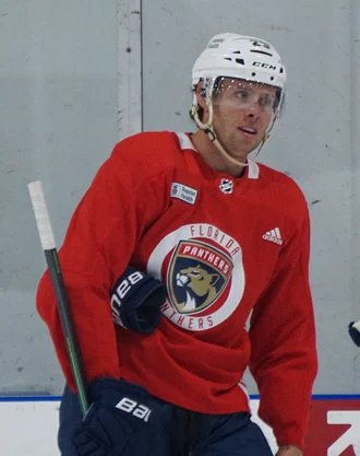 Carter Verhaeghe height profile photo