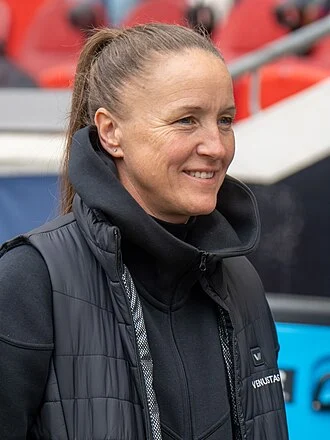 Casey Stoney height profile photo
