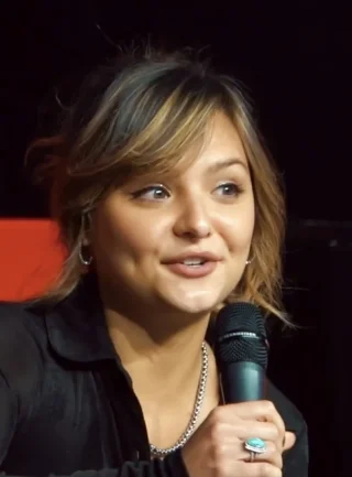 Cassady McClincy height profile photo