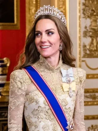 Catherine, Princess of Wales height profile photo