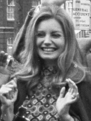 Catherine Schell height profile photo