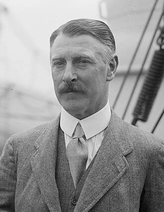 Cecil Chubb height profile photo