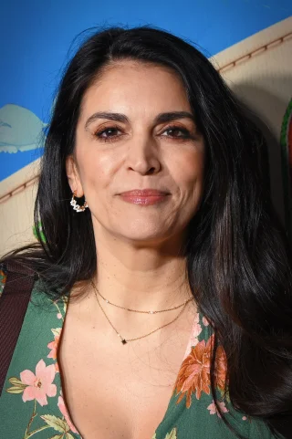 Cecily Strong height profile photo