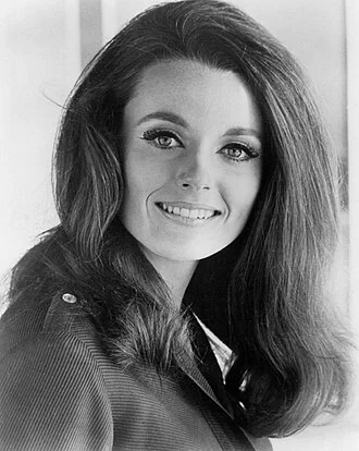 Celeste Yarnall height profile photo