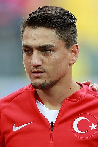 Cengiz Ünder height profile photo