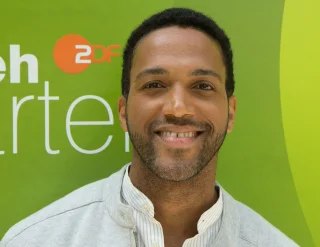 Cesár Sampson height profile photo